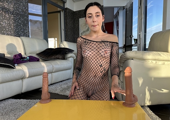 032924_petite_spinner_new_girl_dora_does_the_dildo_challenge_she_fucks_and_sucks_3_dildos_will_it_fit_happy_wet_pussy