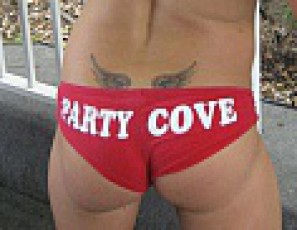 052508_some_really_great_partycove_footage_with_maddie_pussy_eating_remaster