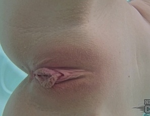 090926_18yo_alice_tries_dp_anal_beads_and_a_dildo_underwater_masturbation_rooftop_jacuzzi